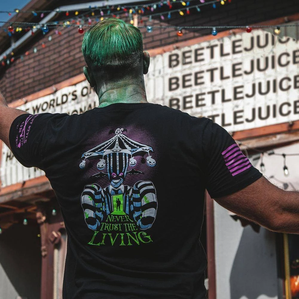 Never Trust The Living T-Shirt - Black - Image 2