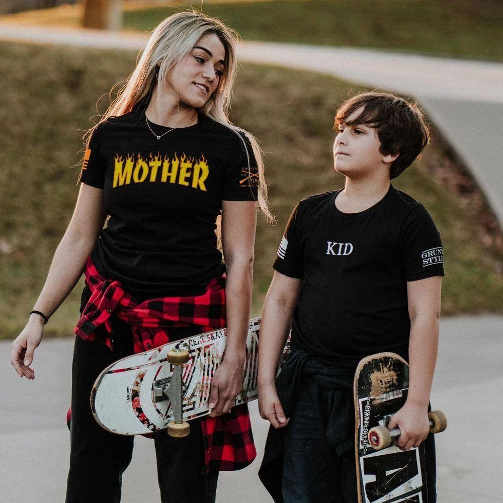 Women's Thrasher Mom Slim Fit T-Shirt - Black - Image 4